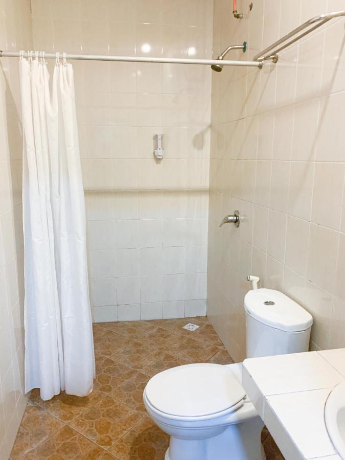 Central City Hotel Perabumulih Экстерьер фото